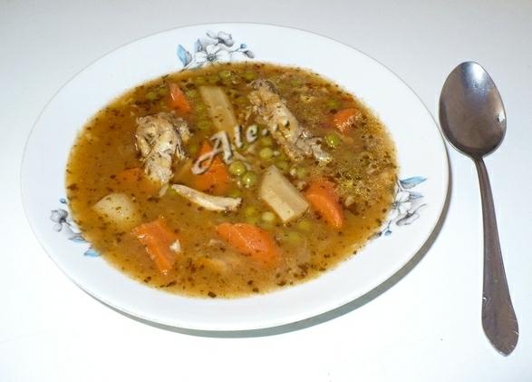 Borsógulyás csirkeszárnyból